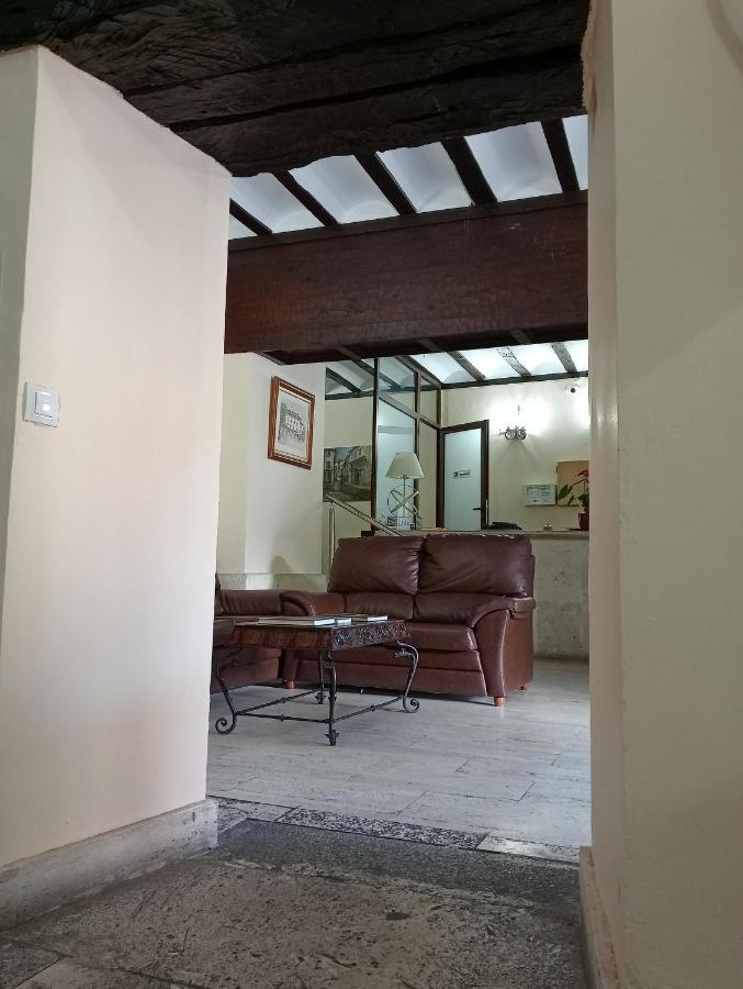 Hotel Nuevo Arlanza Коваррубиас Экстерьер фото
