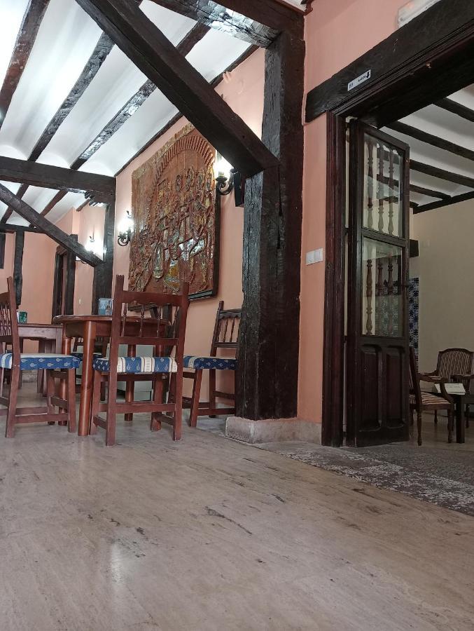 Hotel Nuevo Arlanza Коваррубиас Экстерьер фото