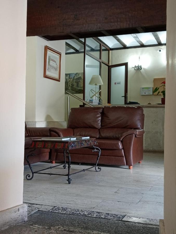 Hotel Nuevo Arlanza Коваррубиас Экстерьер фото