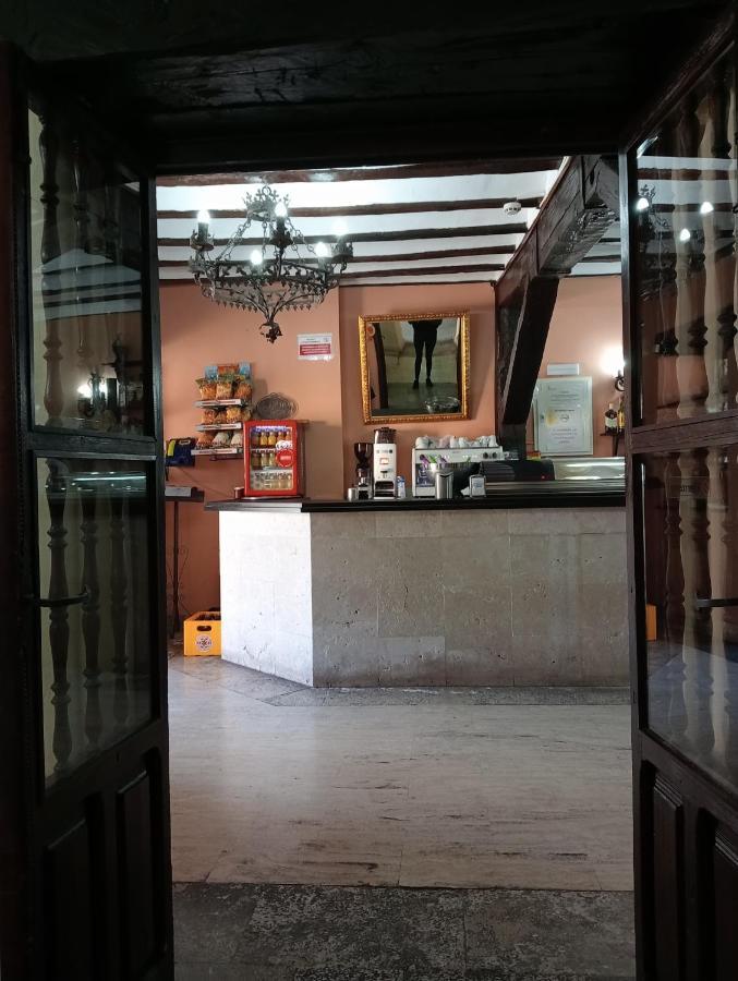 Hotel Nuevo Arlanza Коваррубиас Экстерьер фото