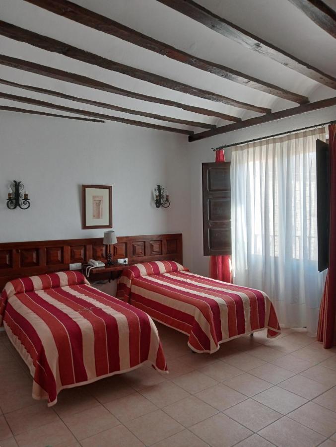 Hotel Nuevo Arlanza Коваррубиас Экстерьер фото
