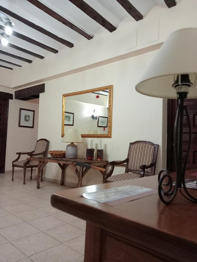 Hotel Nuevo Arlanza Коваррубиас Экстерьер фото