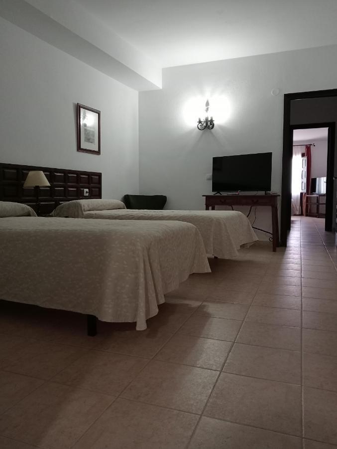 Hotel Nuevo Arlanza Коваррубиас Экстерьер фото