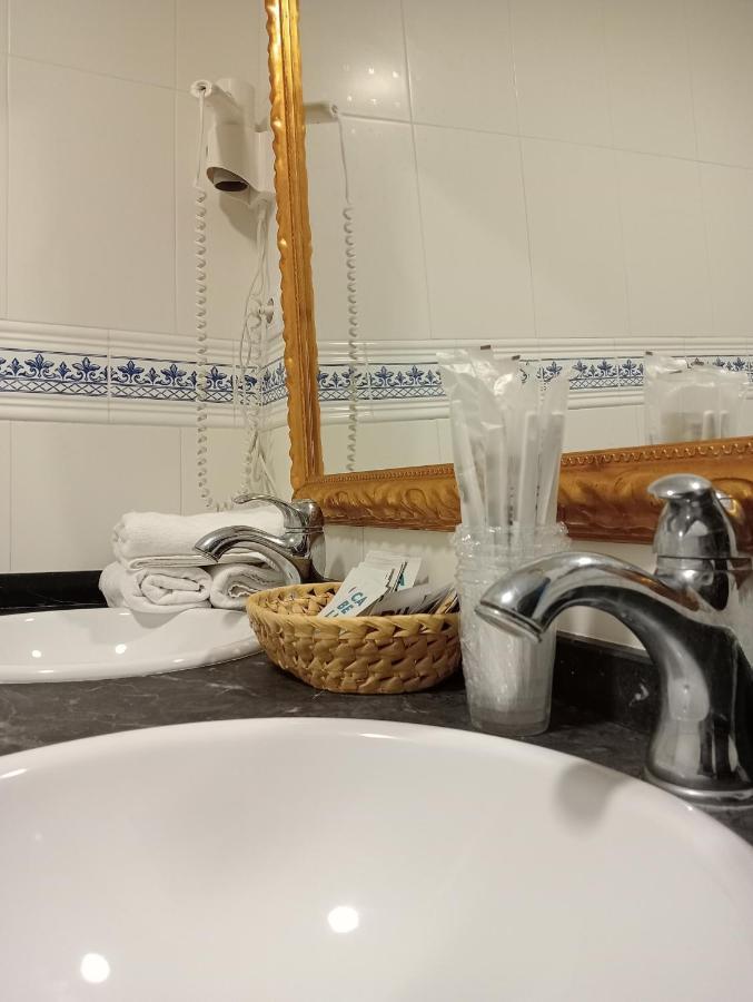Hotel Nuevo Arlanza Коваррубиас Экстерьер фото